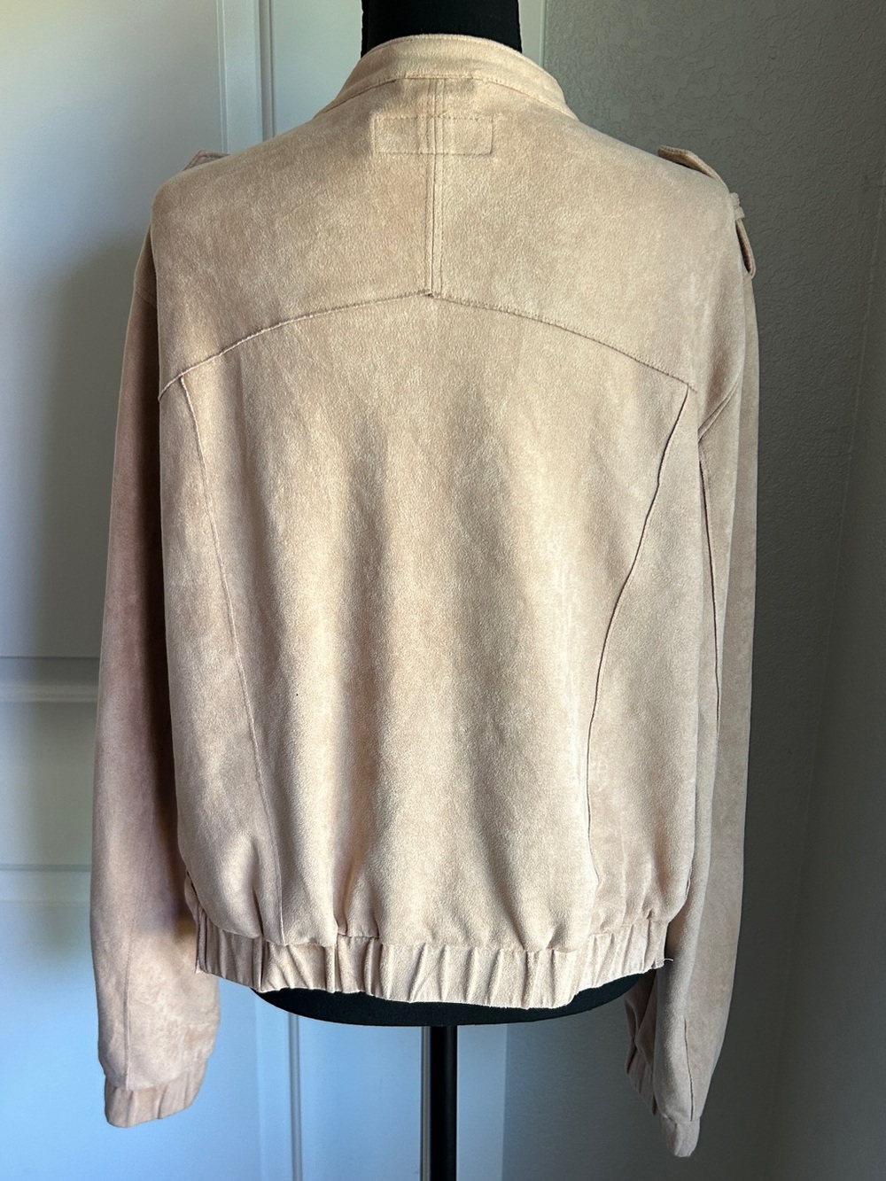 Blank NYC Blush Suede Moto Bomber Jacket - Picture 4 of 6